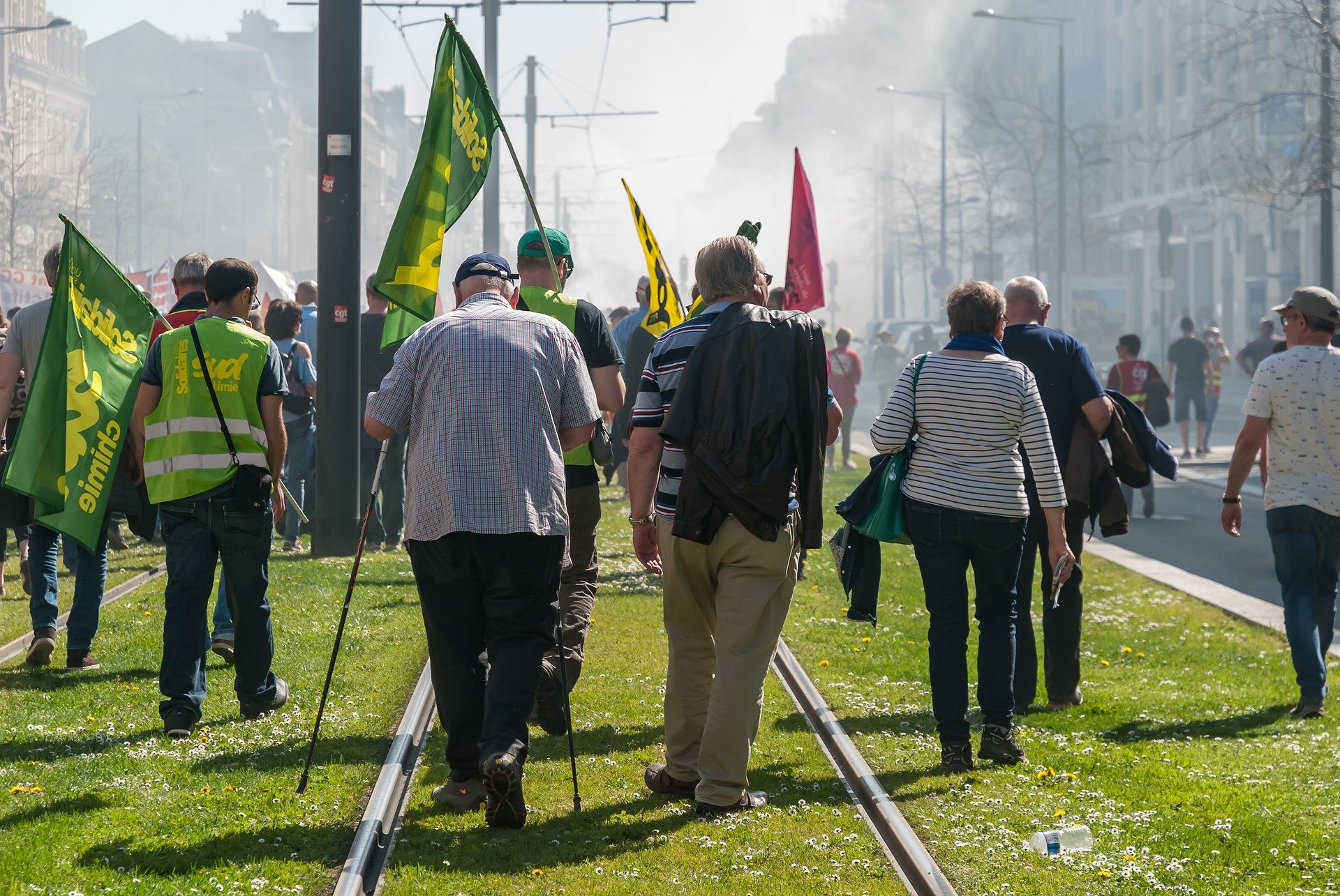 street 3334279 1920.jpg?resize=412,275 - Réforme des retraites: La grève du 5 décembre est soutenue par une majorité des Français