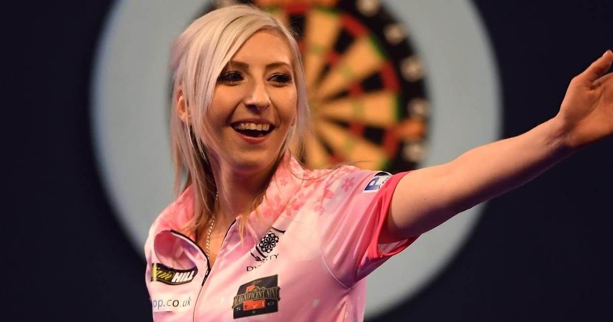 3 131.jpg?resize=412,275 - Fallon Sherrock Became The First Woman To Win At The PDC World Darts Championship