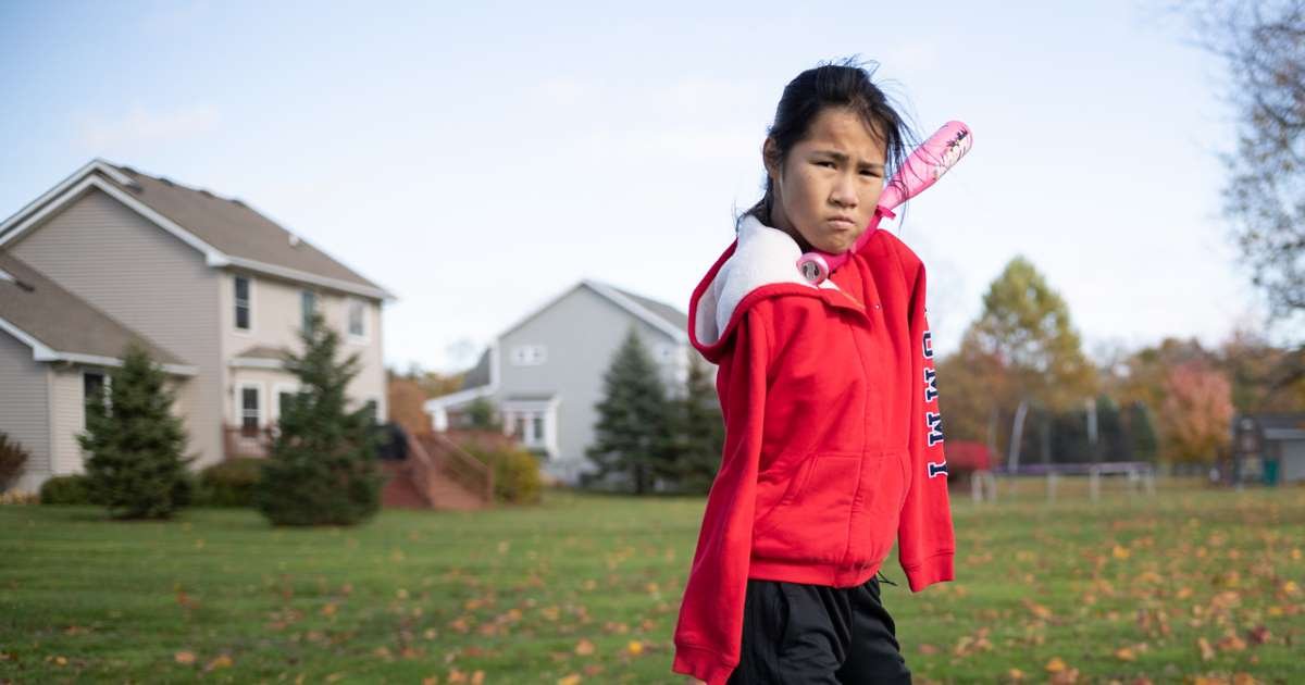 a3 2.jpg?resize=412,275 - 12-Year-Old Girl, Born Without Both Arms, Plays 4 Sports: Karate, Dance, Baseball And Soccer