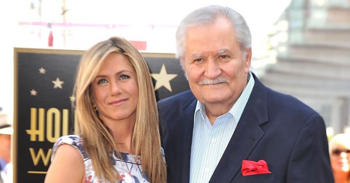 aniston6 1.png?resize=412,275 - Jennifer Aniston Shared Sweet 'Then And Now' Photos With Loving Dad