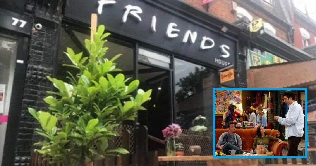 f3 4.jpg?resize=412,232 - A Friends-Inspired Cafe Opened In London So You Could Relive Your Favorite 'Friends' Moments