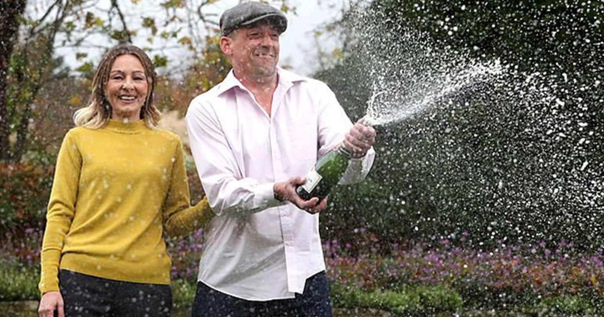lotto winner says he will continue to work part time after winning 105m euromillions jackpot.jpg?resize=1200,630 - A Man Bought A Second-Hand Car And Even Continues To Work Even After Winning A $140Million Jackpot