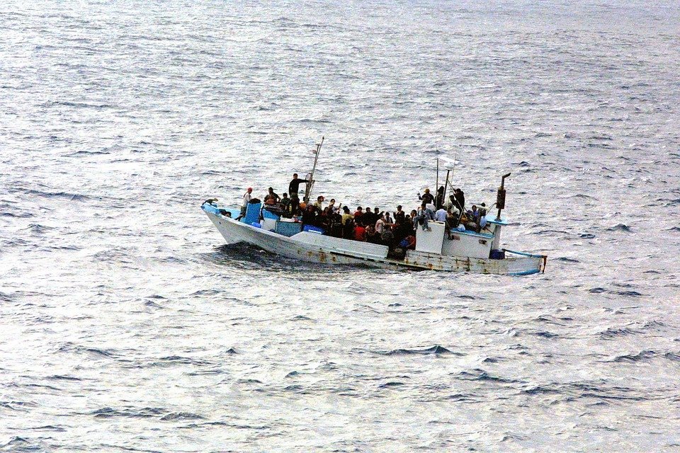 migrants.jpg?resize=412,232 - Migrants: 58 personnes sont mortes dans un naufrage au large des côtes Mauritaniennes