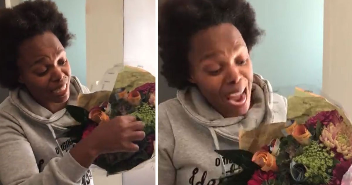 mothers reaction surprise.jpg?resize=412,275 - Mother Received A Special Surprise From Her Daughter And Her Reaction Is Precious