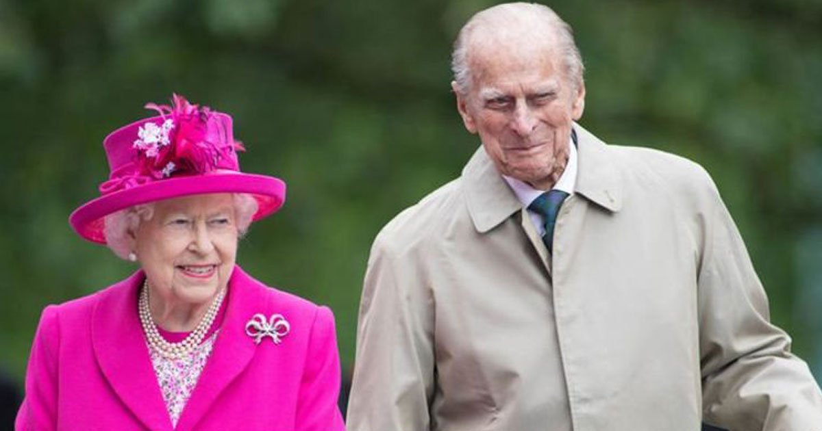 queen prince philip didnt vsiit hospital.jpg?resize=412,275 - Here’s Why The Queen Didn’t Visit Prince Philip In The Hospital
