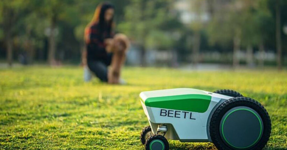 robot detects cleans mess pets.jpg?resize=1200,630 - This Robot Detects And Cleans Up Your Pet’s Mess Using Cameras And Sensors