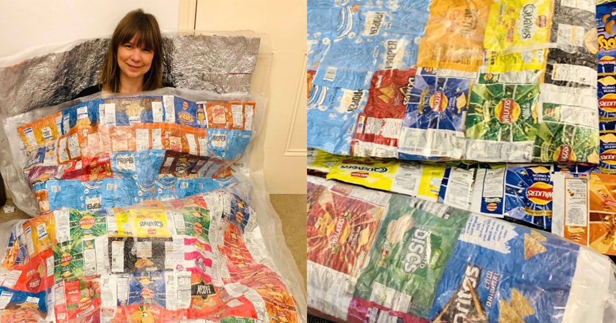 this woman makes sleeping bags for the homeless people out of the crisp packets.jpg?resize=412,275 - A Woman Turned Crisp Packets Into Sleeping Bags For The Homeless