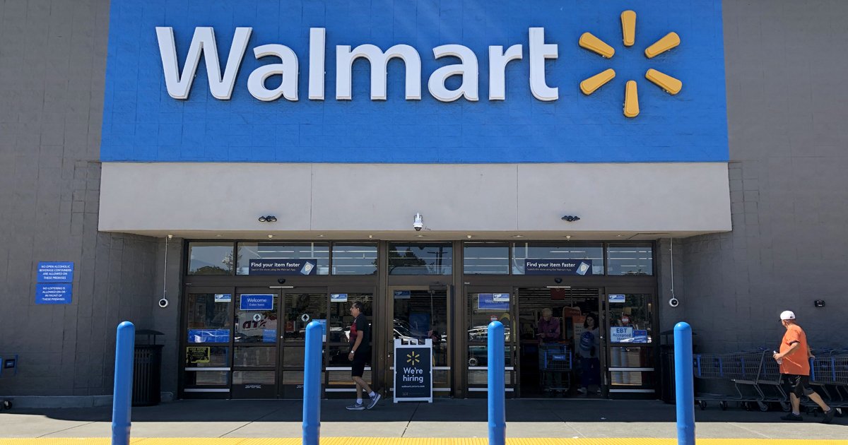 untitled 1 71.jpg?resize=1200,630 - Secret Santa Paid Off $45K In Layaway Balances At A Walmart In Alabama