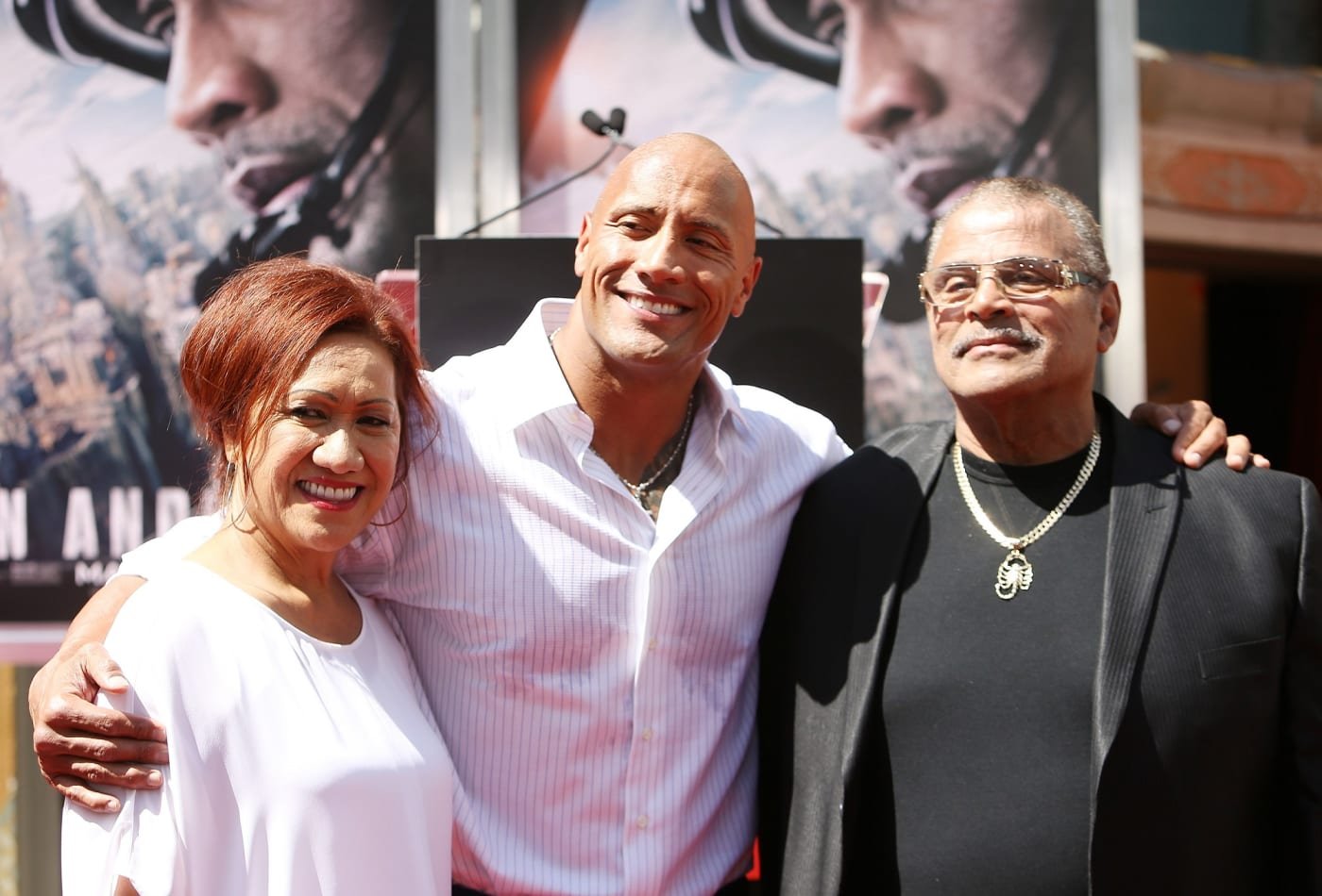 106340640 1579200246296dwaynerockyjohnson.jpg?resize=1200,630 - Nécrologie : Le père de Dwayne Johnson est décédé à l'âge de 75 ans