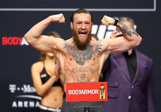 McGregor célébrait également quelque chose de haut samedi après avoir battu Donald Cerrone en seulement 40 secondes à l'UFC 246 samedi soir.