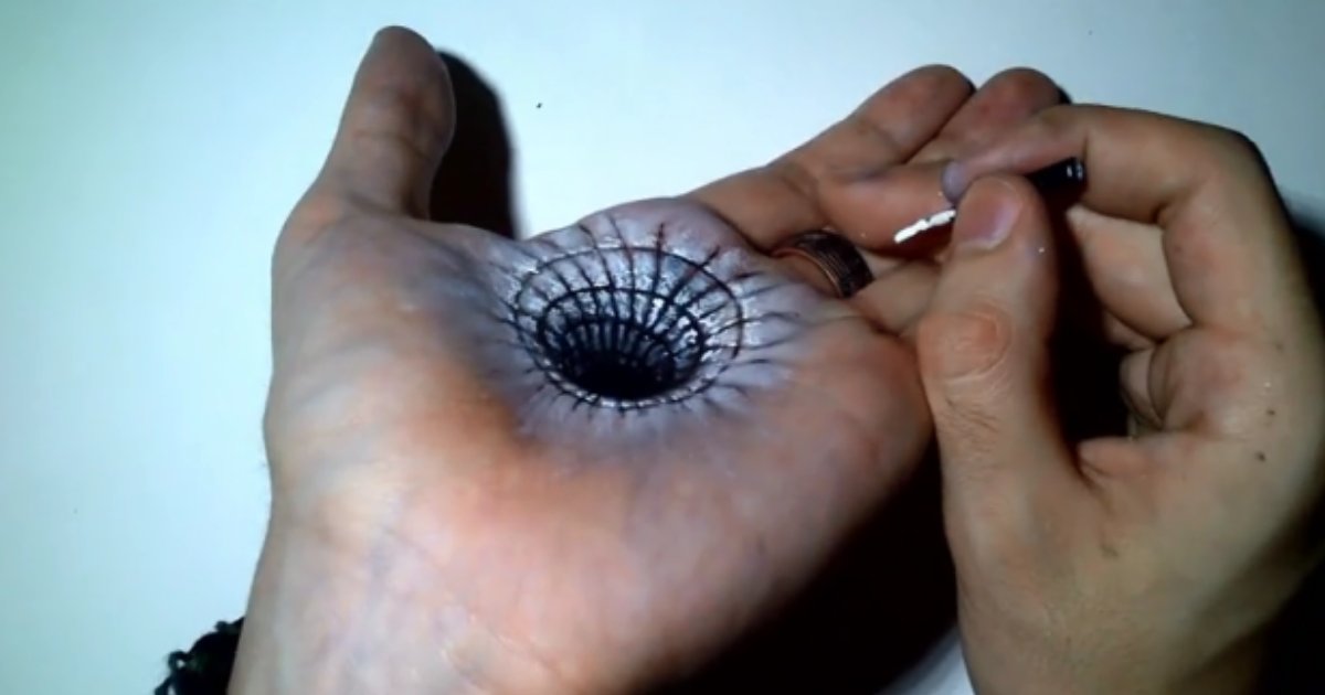 3 70.png?resize=1200,630 - Artist 'Dug' A Hole In the Palm of His Hand and It Looks Very Realistic