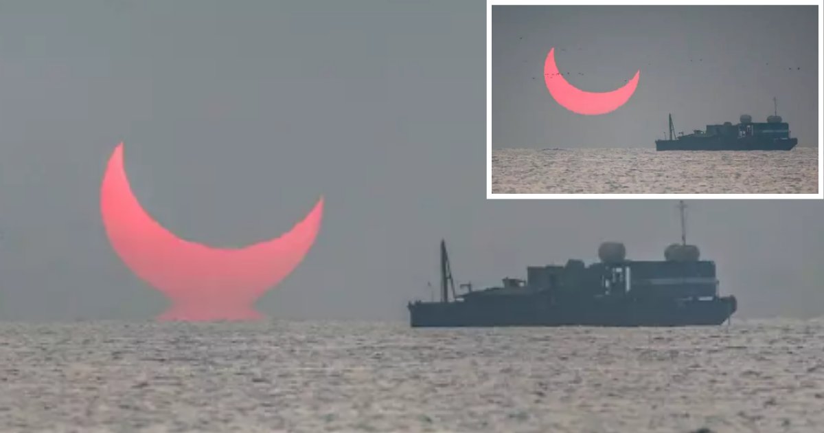 4 26.png?resize=1200,630 - During Solar Eclipse, A Photographer Clicked A Rare "Evil Sunrise" In the Persian Gulf