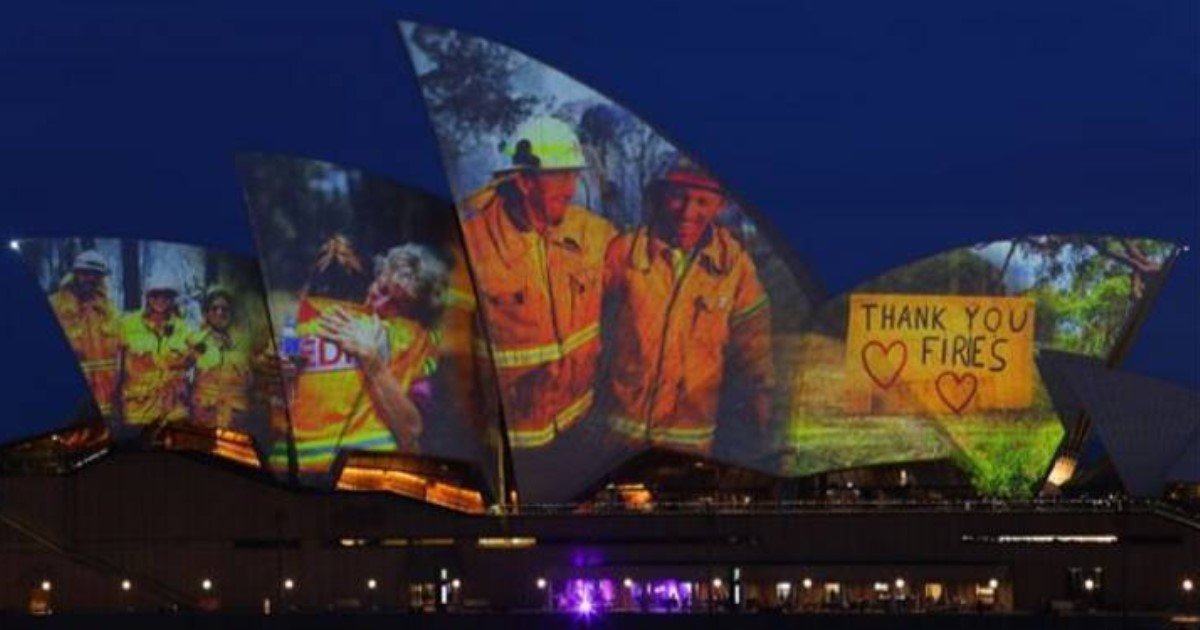 4 48.jpg?resize=412,275 - Sydney Opera House Lighted Up Sails To Support And Pay Tribute To Firefighters And Volunteers