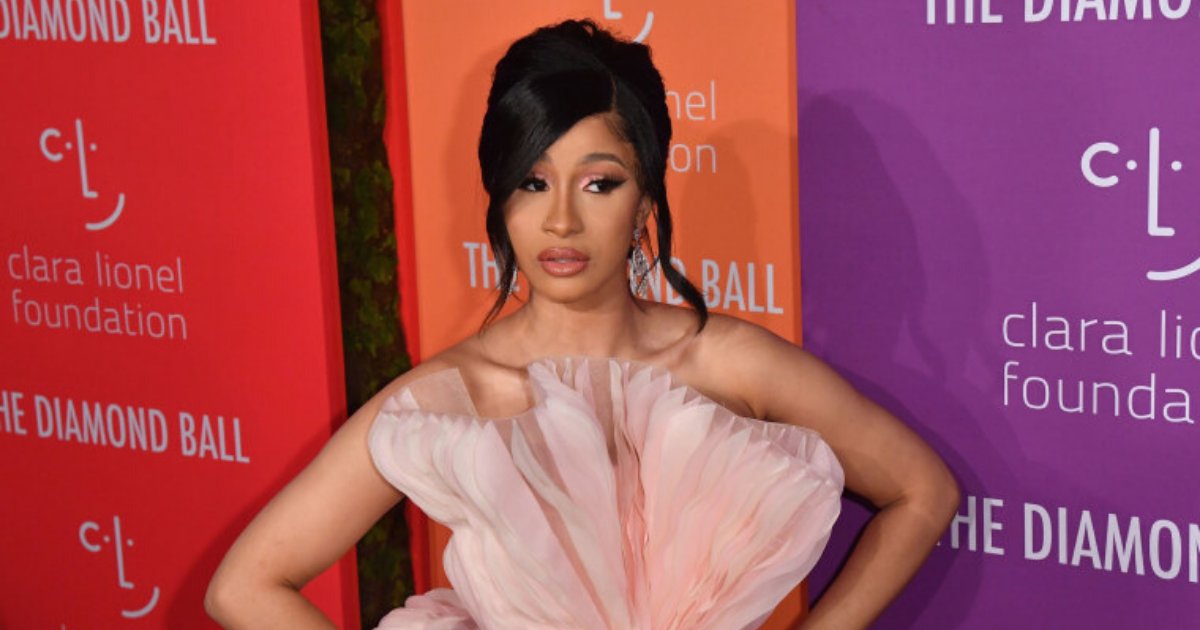 cardi4.png?resize=412,275 - Rapper Cardi B Sought Nigerian Citizenship Amid US Tension With Iran, Nigeria Responded