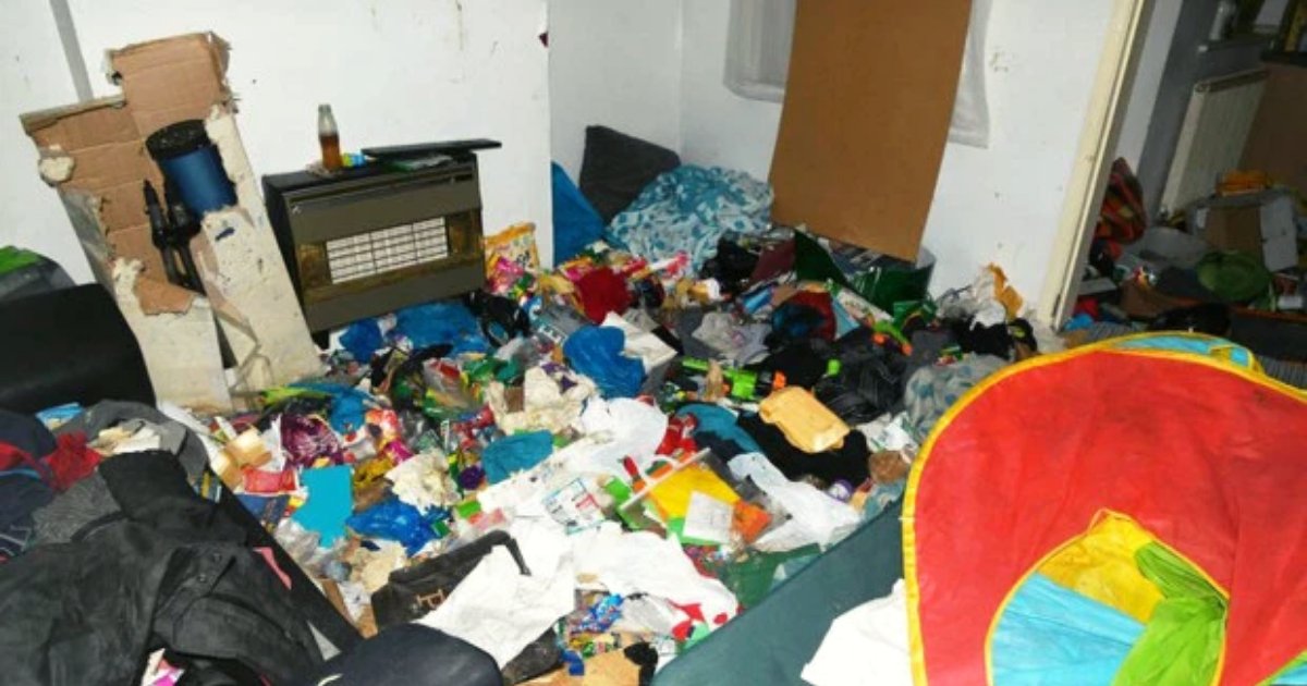 dirty6.png?resize=412,232 - Parents Of Young Boy Who Was Found Living In Rubbish Home Surrounded By Flies And Needles Avoid Jail Time