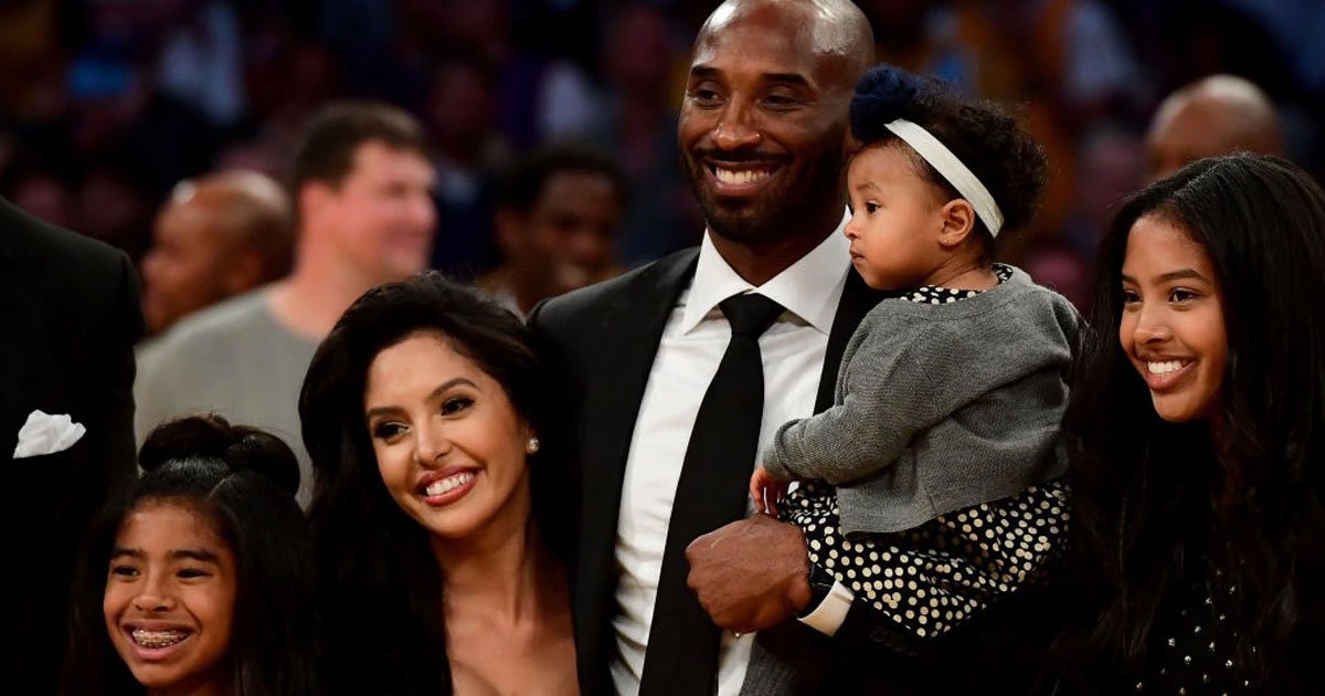 kobe bryant said he began relying on helicopters because he wanted to have more time with daughters.jpg?resize=1200,630 - Kobe Bryant Relied On Helicopters To Have More Time To Spend With His Four Daughters