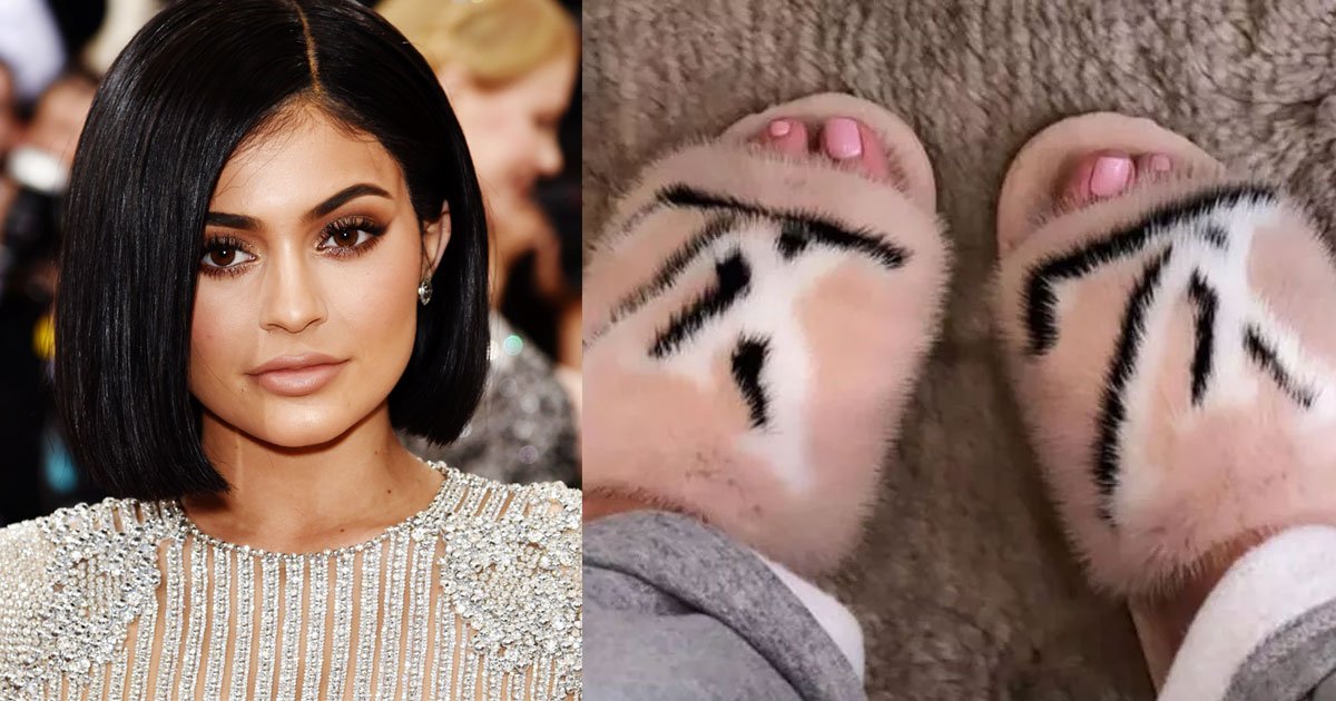kylie jenner was branded hypocrite after posting picture of herself wearing louis vuitton mink slippers.jpg?resize=1200,630 - Fans Upset As Kylie Jenner Posted A Picture Of Her Louis Vuitton Mink Slippers