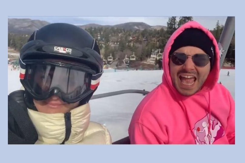 lhallyday instagram 1.jpg?resize=412,232 - Photos : Laeticia Hallyday s'éclate sur les pistes avec Kev Adams