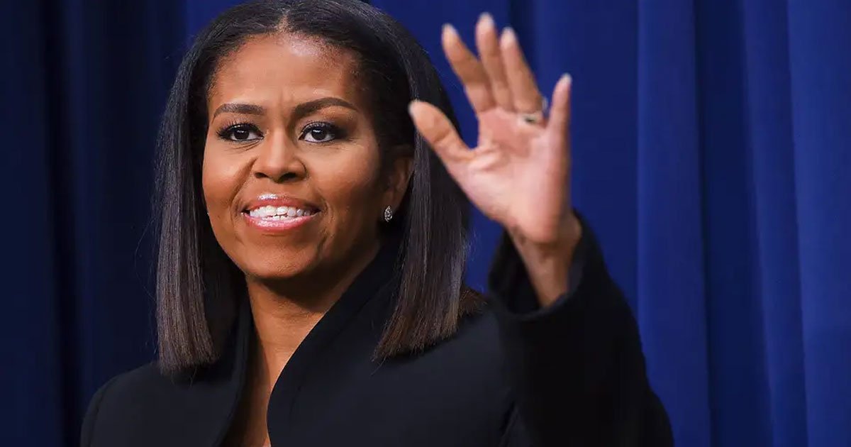 michelle obama asked her followers on social media to register to vote.jpg?resize=412,275 - Michelle Obama Honored MLK Day By Asking Her Followers To Register To Vote