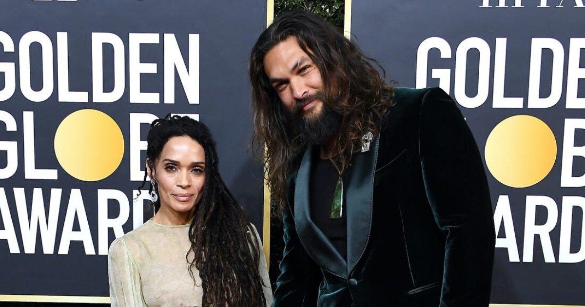 momoa6.png?resize=412,232 - Jason Momoa Caused Internet Frenzy After Ditching Golden Globes Jacket To Take Care Of Cold 'Wifey'