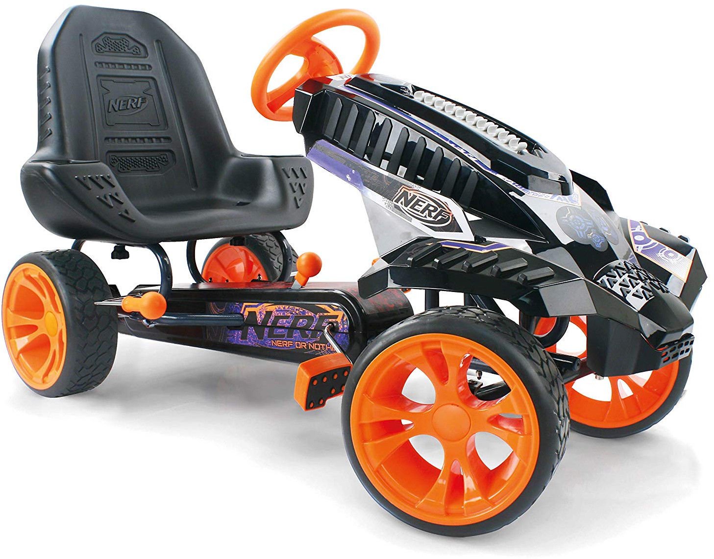 nerf1.jpg?resize=412,275 - On a déniché le jouet idéal pour votre enfant: la voiture Nerf qui tire des balles en mousse !