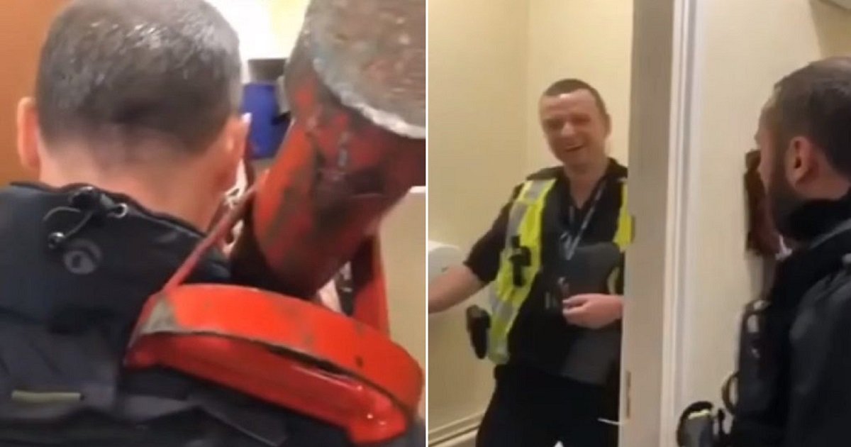 r3 1.jpg?resize=1200,630 - A Cop Hilariously Rescued His Colleague Trapped Inside A Toilet Stall