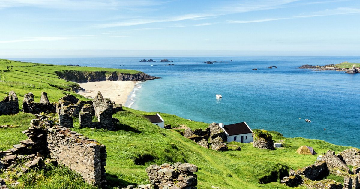 sans titre17.png?resize=412,275 - Job insolite : une petite île irlandaise recherche deux personnes pour y vivre et accueillir les touristes