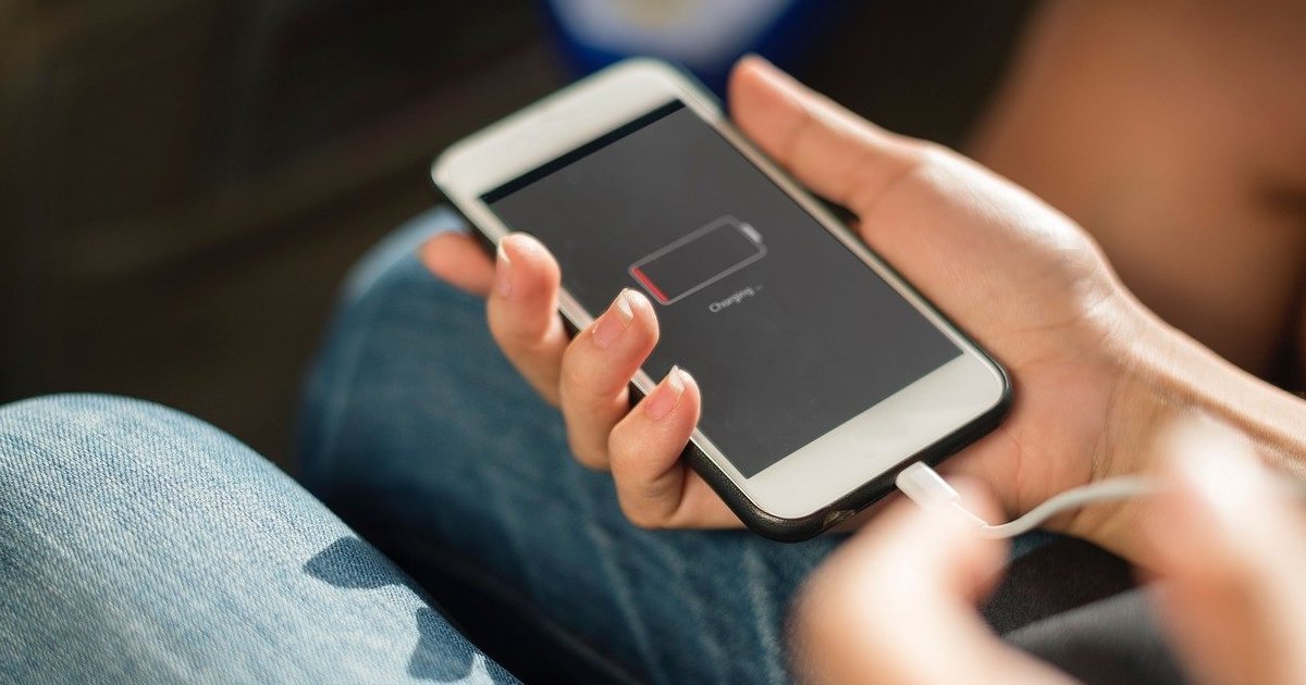 smartphone 2568602 1280.jpg?resize=1200,630 - Des chercheurs ont créé une batterie surpuissante qui pourrait changer notre quotidien