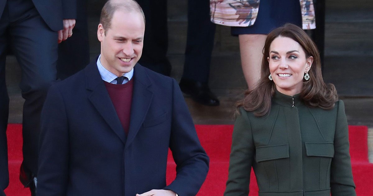the duke and duchess of cambridge stepped out for their first joint outing of 2020 after meghan and harrys exit from royal duties.jpg?resize=1200,630 - Le duc et la duchesse de Cambridge effectuent leur première sortie conjointe de cette année