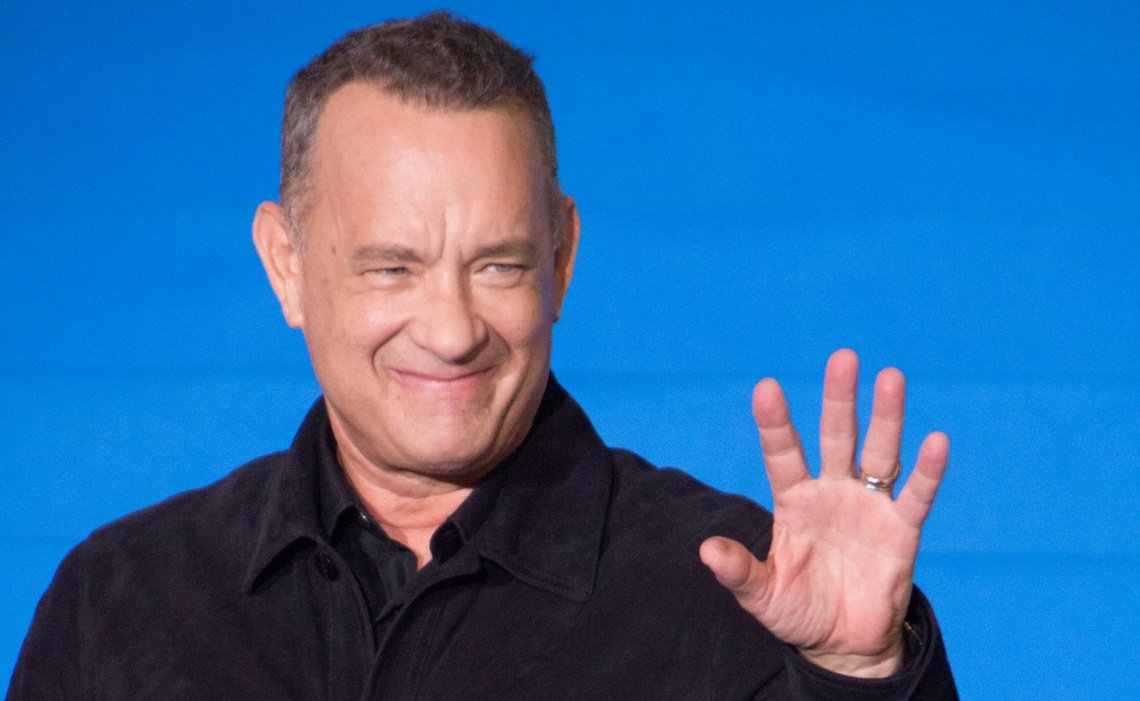 tom hanks.jpg?resize=1200,630 - Un homme au grand cœur: Découvrez les Tweets qui prouvent que Tom Hanks est une personne très sympathique