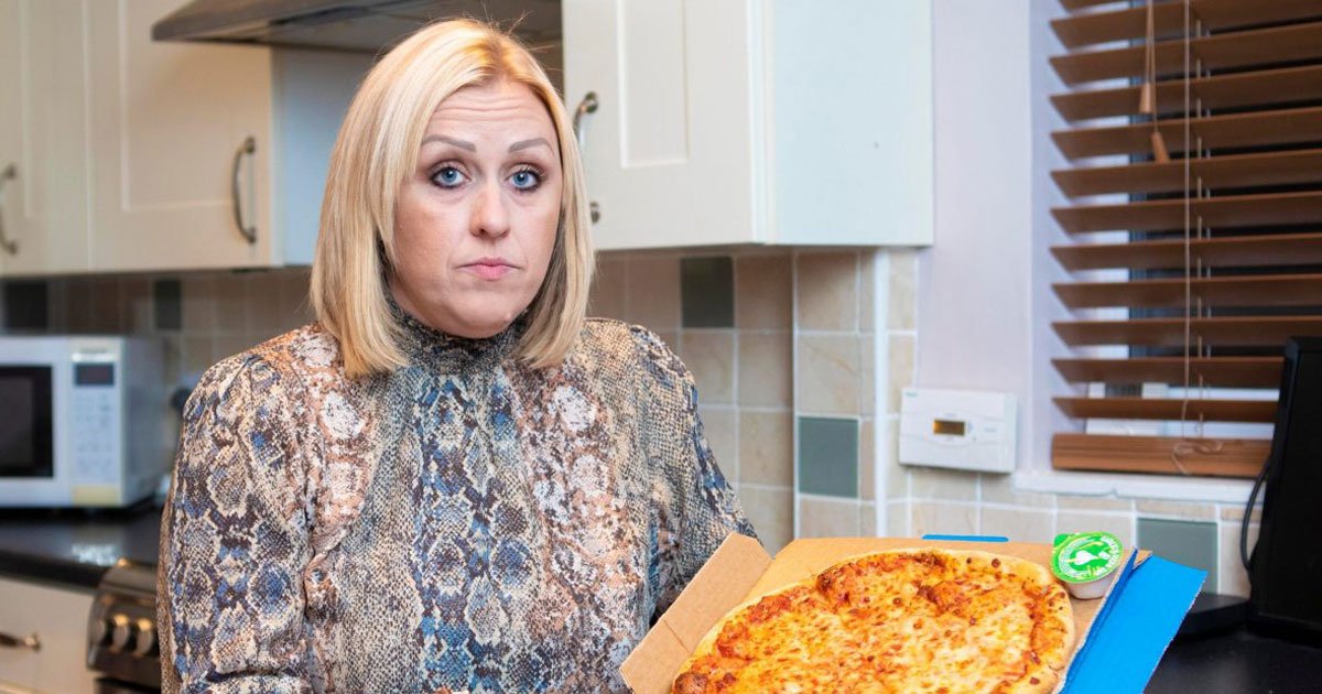 Woman Offered A Free Pizza As Compensation By Dominos After Its