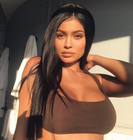  The reality star loves showing off her pout on social media