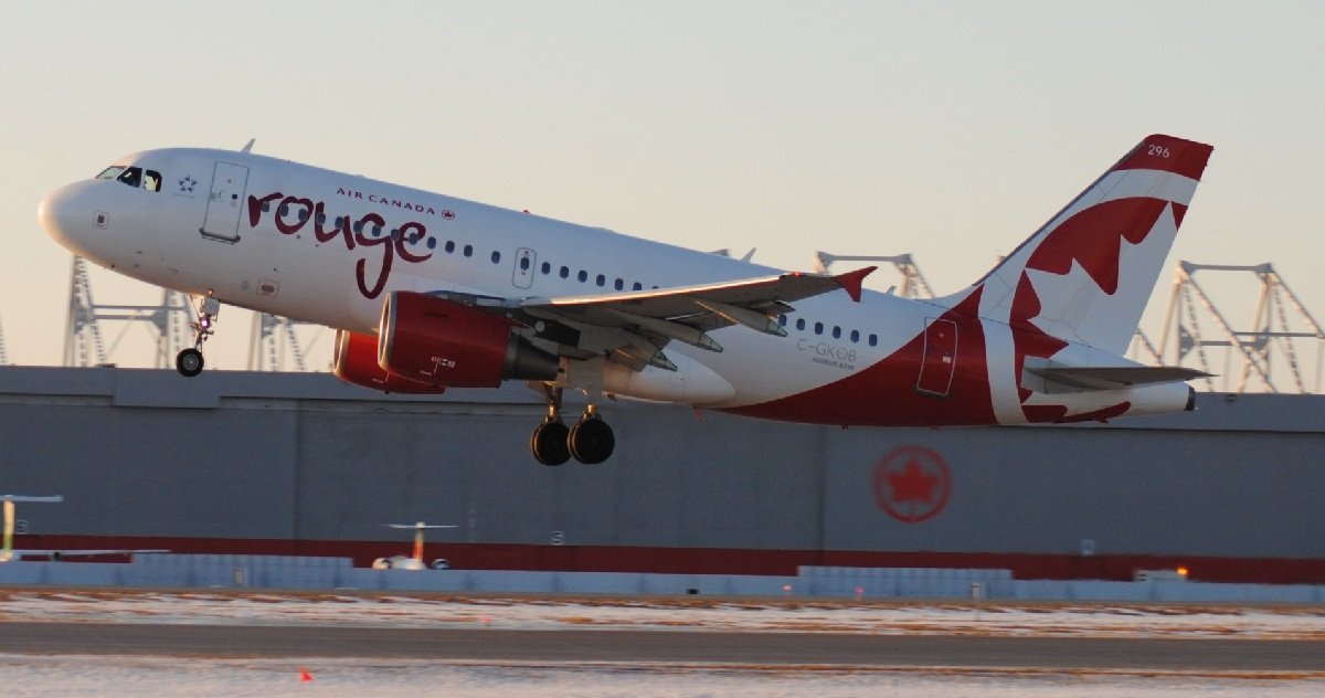 acanada.jpg?resize=412,275 - Air Canada: Un avion a perdu une roue alors qu'il était en train de décoller