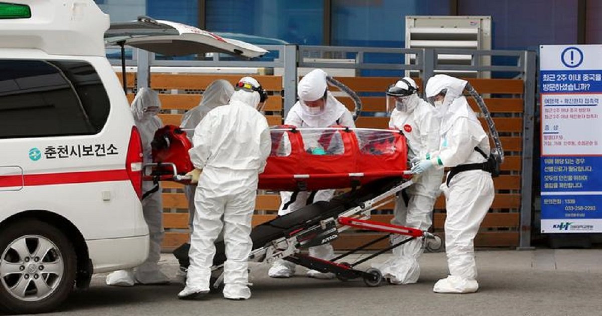 c3 8.jpg?resize=412,275 - Red Alert Declared In South Korea Following Sharp Spike In New Coronavirus Cases