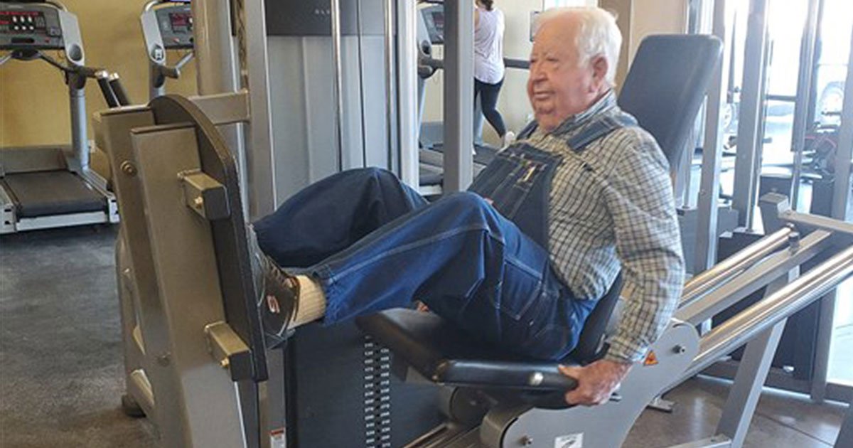 elderly man shows up to the gym three times a week in his denim overalls to work out.jpg?resize=1200,630 - A 91-Year-Old Man Shows Up To The Gym Three Times A Week In His Denim Overalls To Work Out