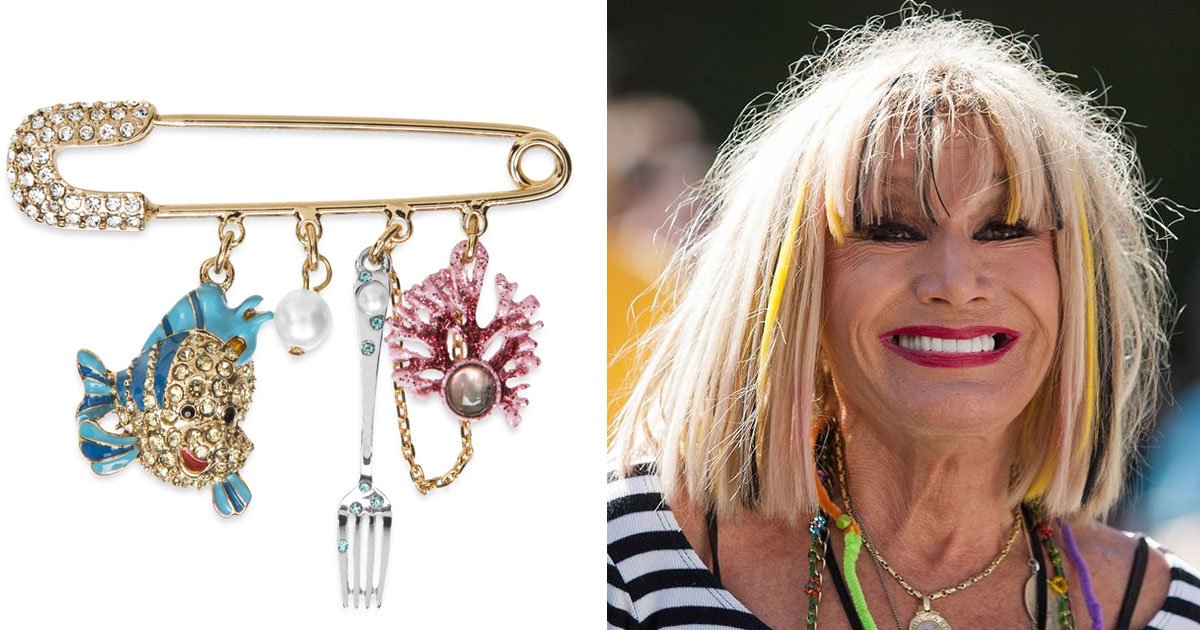 fashion designer betsey johnson collaborated with disney on a magical little mermaid inspired accessories collection.jpg?resize=412,275 - Betsey Johnson a collaboré avec Disney pour une collection magique d'accessoires inspirés de La Petite Sirène