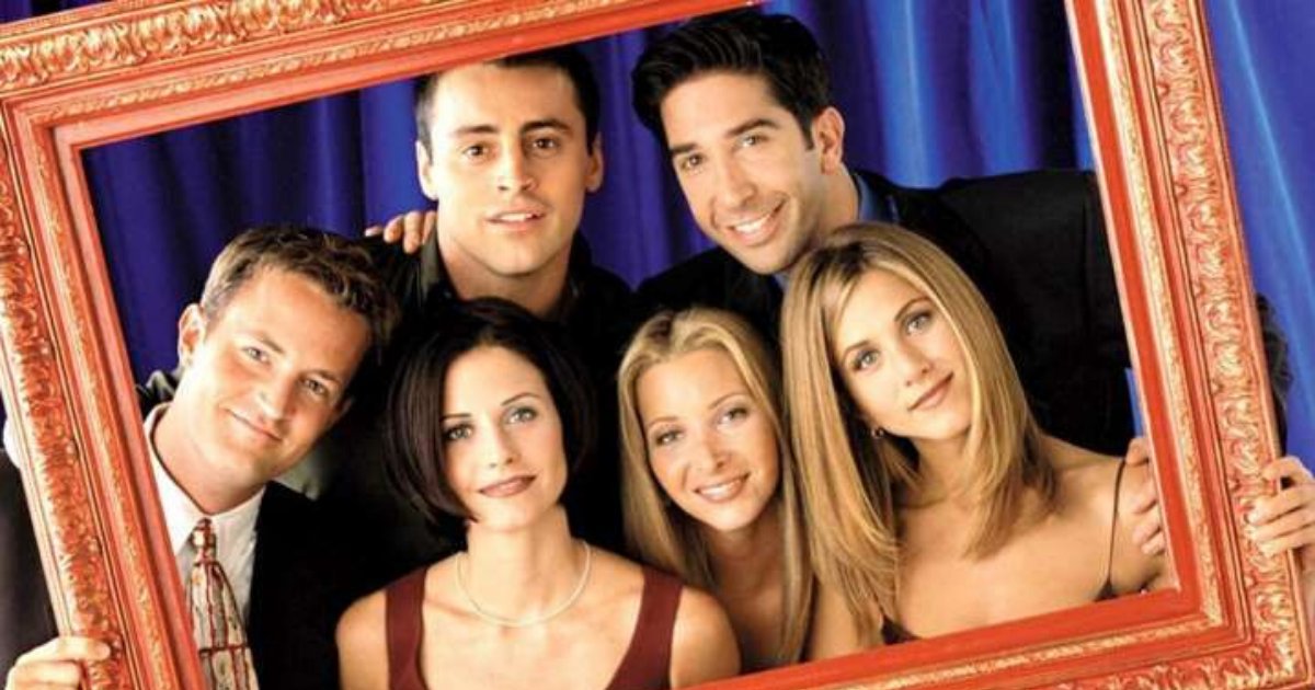 friends5.png?resize=412,275 - Jennifer Aniston, Lisa Kudrow, Courteney Cox And All Friends Actors To Star In A Reunion