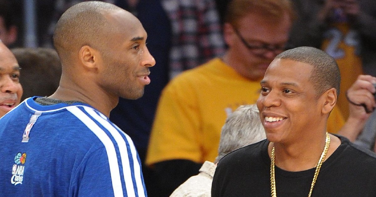 kobe jayz1.png?resize=412,275 - Kobe Bryant: son ami Jay Z confie ce que les deux hommes se sont dit quelques semaines avant le drame