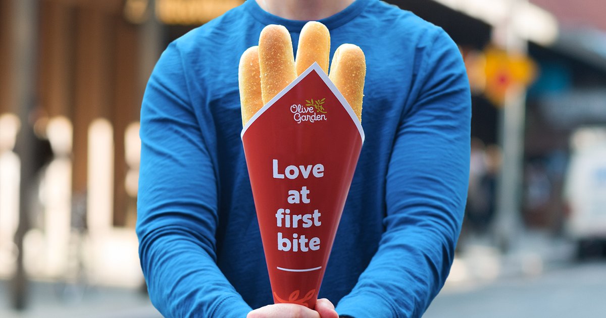 o3.png?resize=412,275 - Olive Garden Launched Breadstick Bouquets For Valentine's Day