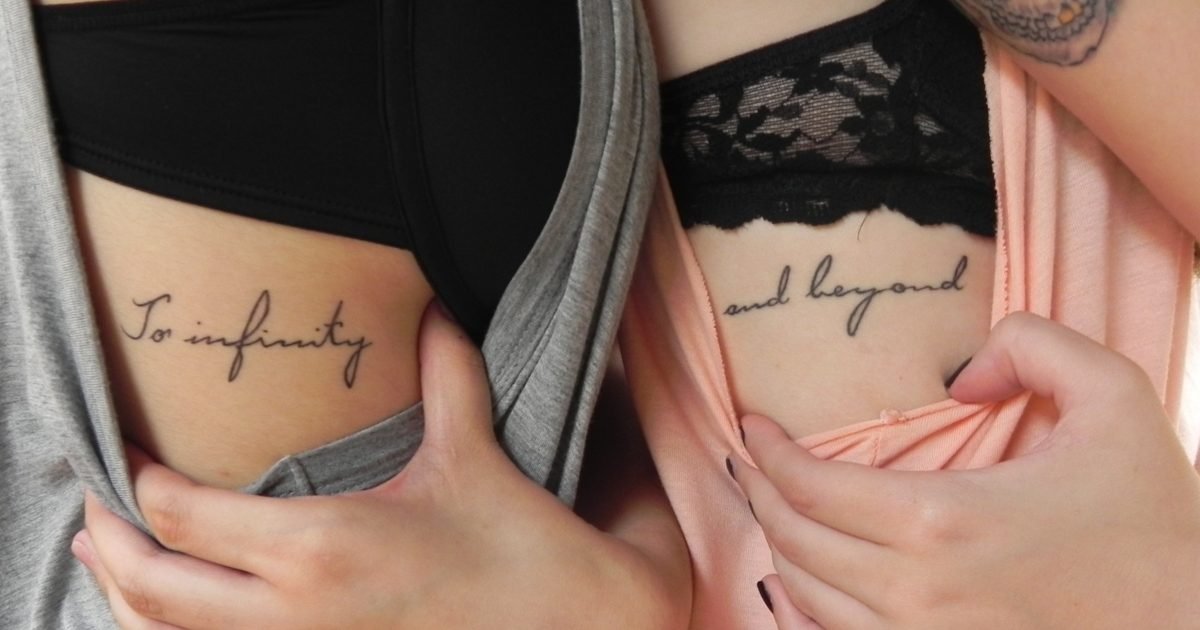 original 1 e1582135618298.jpg?resize=1200,630 - Inspiration : Des idées de tatouages à faire avec sa meilleure amie !