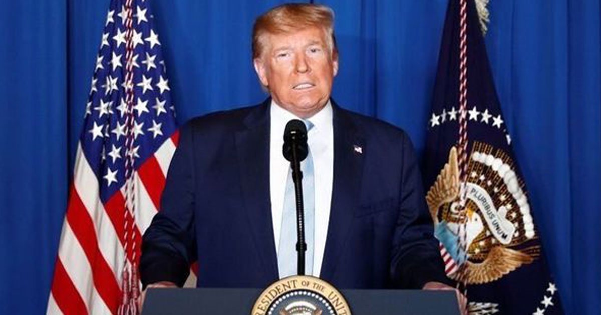 trump shut down coronavirus.jpg?resize=412,275 - President Donald Trump Banned Foreign Nationals From Entering The US To "Shut Down" Coronavirus
