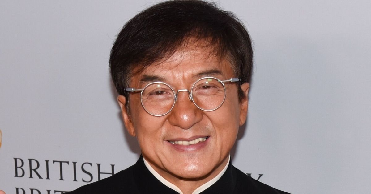 vonjour.jpg?resize=1200,630 - L'acteur Jackie Chan se dit prêt à offrir 130 000 euros à quiconque trouvera un vaccin contre le coronavirus