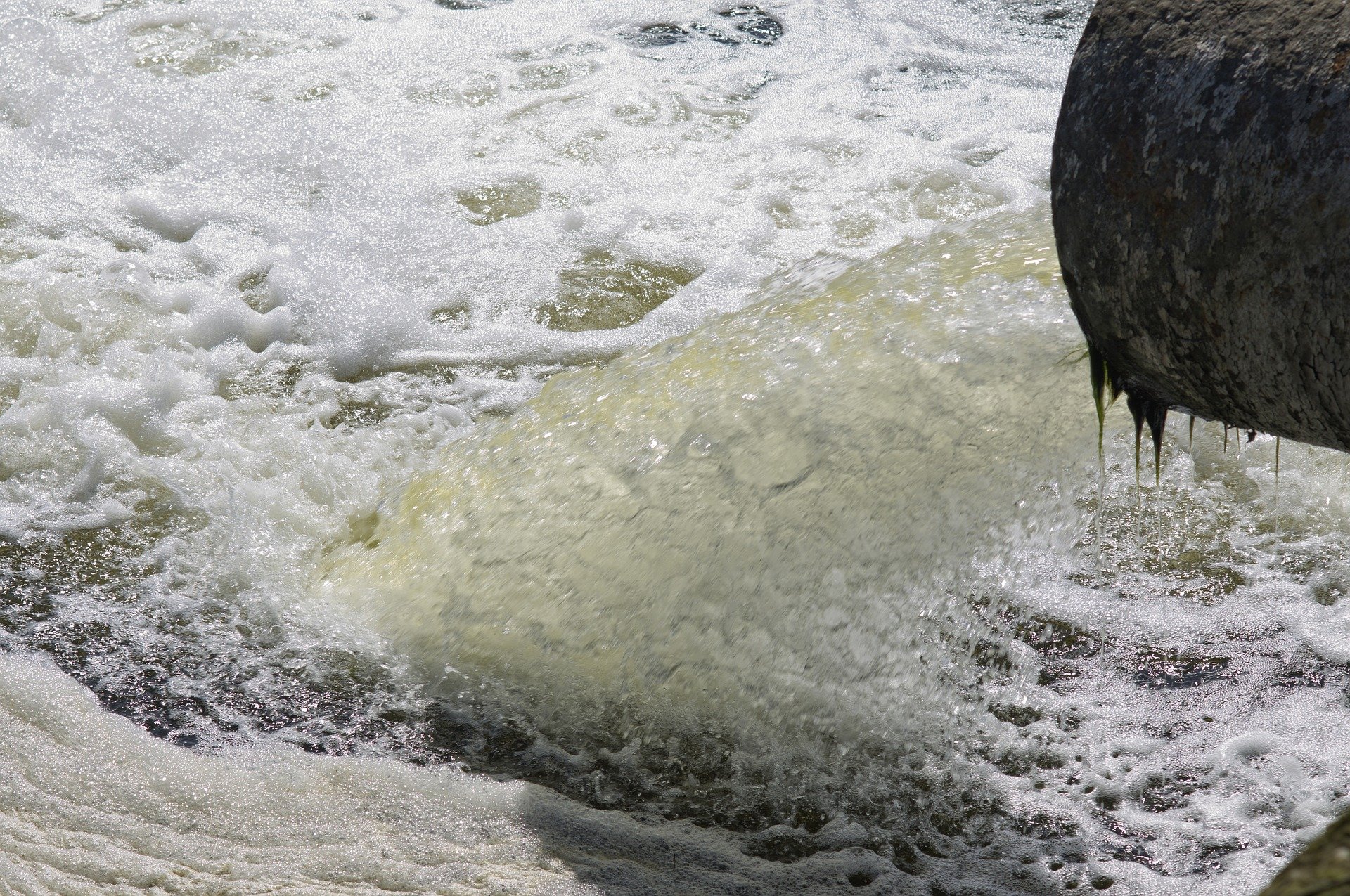 water 3628678 1920.jpg?resize=412,275 - Environnement : Donald Trump fait marche arrière sur les mesures américaines de lutte contre la pollution de l'eau