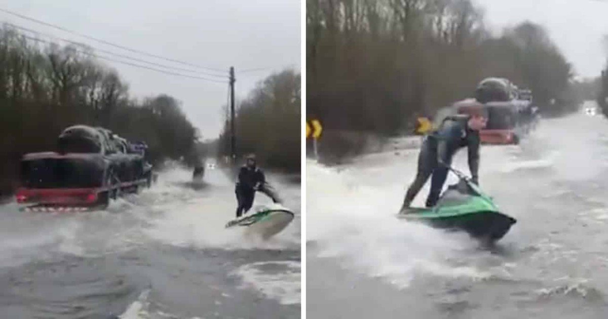 3 6.jpg?resize=1200,630 - Jet Skiers Used The Storm To Their Benefit By Performing Tricks On Flooded Roads