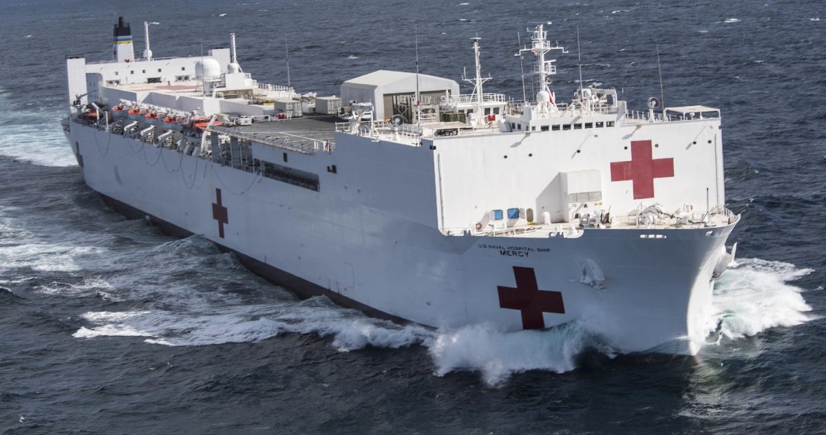 bateau hopital.jpg?resize=1200,630 - Un navire-hôpital de 1000 lits débarque en renfort à New York pour aider à lutter contre coronavirus