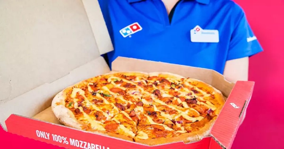 d3 1.jpg?resize=412,232 - Domino's Offering "Contact-Free" Pizza Delivery Amid Coronavirus Crisis