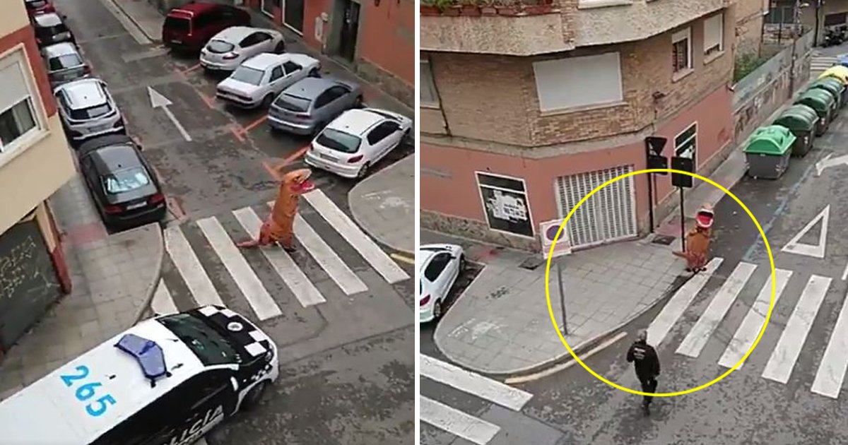 ddfdfdfd.jpg?resize=412,232 - Police Caught A Man In T-Rex Suit Amid Spain's Coronavirus Lockdown