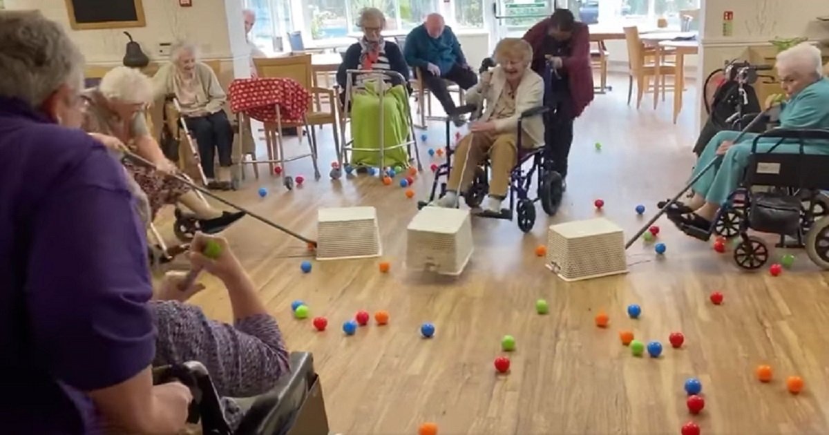 e3 1.jpg?resize=412,275 - Nursing Home Residents In Lockdown Played Live Version Of "Hungry Hungry Hippos"