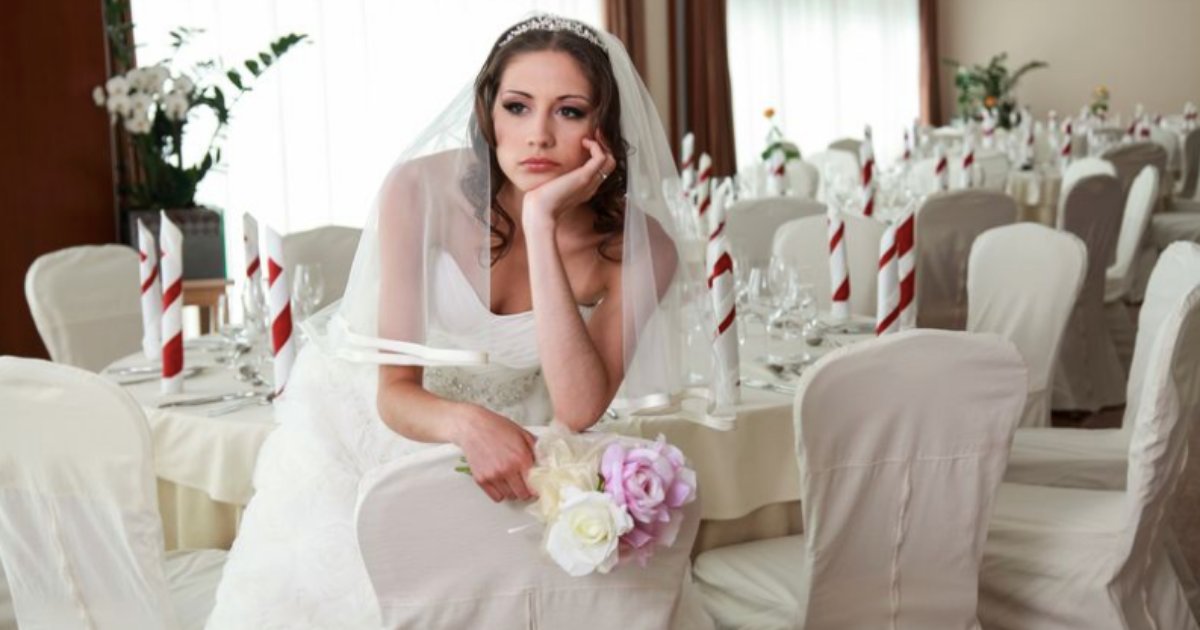 expectations 2.png?resize=412,275 - Anonymous Bride Wants To Wear These Shoes On Her Wedding
