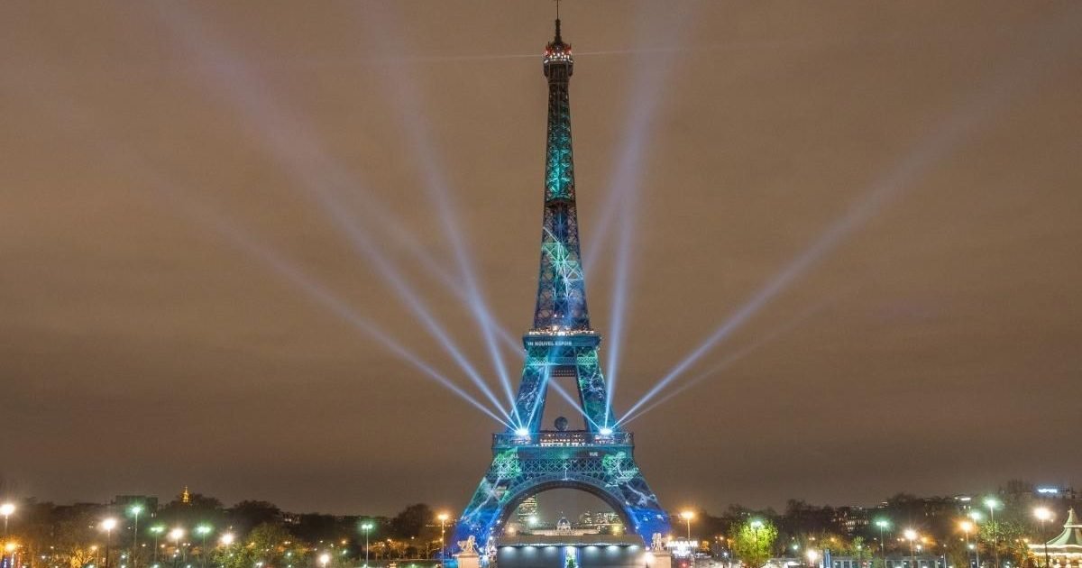 illumination cop21 one heart one tree e livinec e1585332913866.jpeg?resize=1200,630 - #Merci : La tour Eiffel va projeter un message de remerciement pour tous ceux mobilisés durant la pandémie